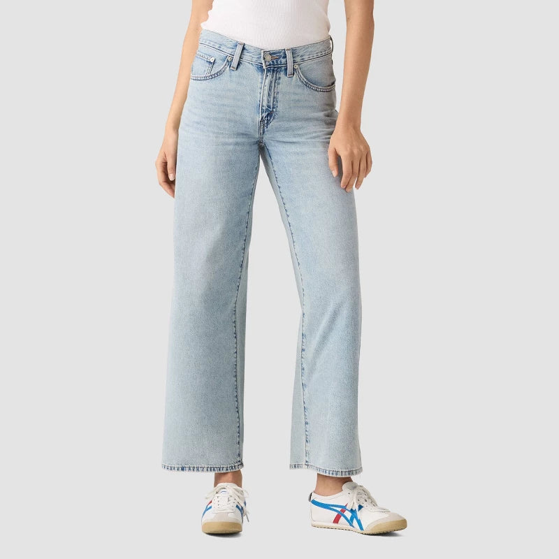Levi's® Women's Middy Wide Leg Ankle Jeans - Main Character