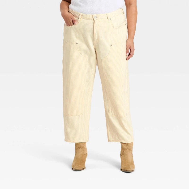 Women's Mid-Rise Painter Boyfriend Jeans - Universal Thread Khaki