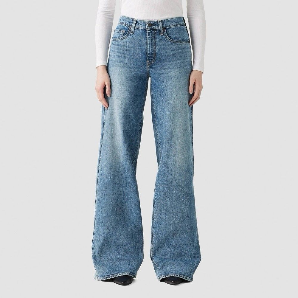 Levi's® Women's 728 High-Rise Wide Leg Jeans - Sweet Success