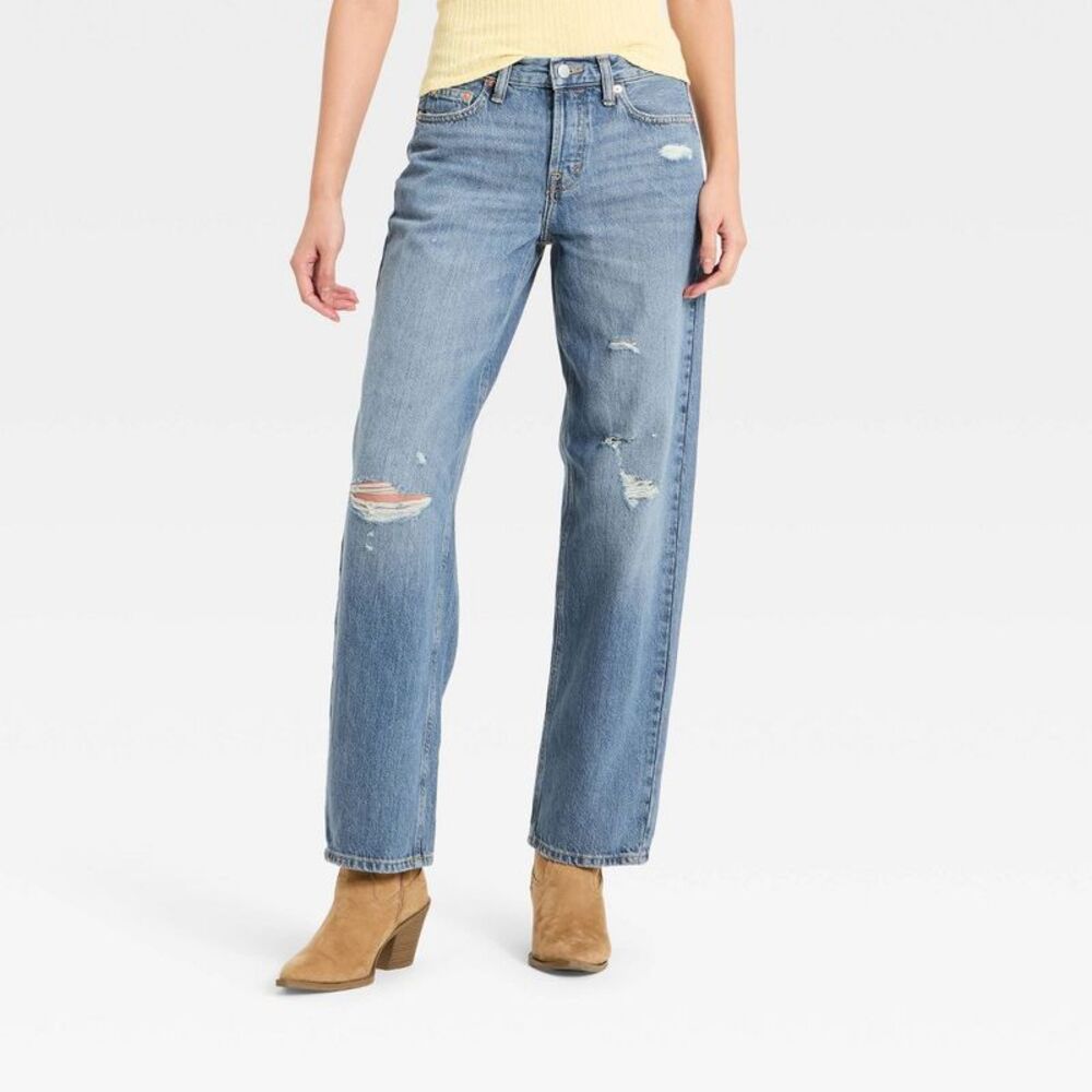 Women's Western Low-Rise Baggy Jeans - Universal Thread Medium Wash